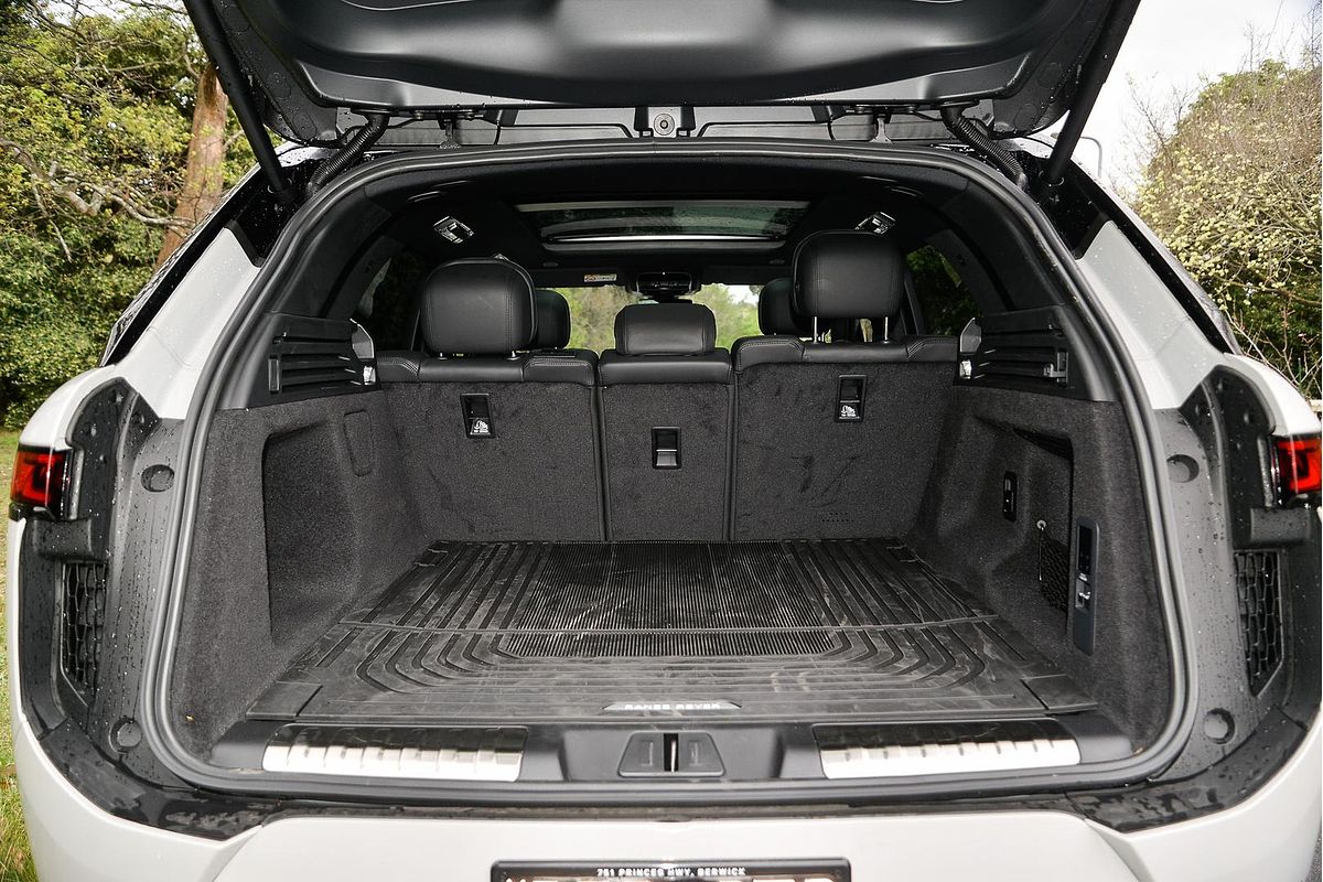 2025 Land Rover Range Rover Sport P360 Dynamic SE L461