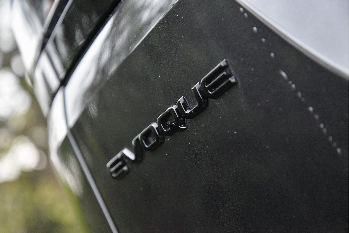 2025 Land Rover Range Rover Evoque P300e Autobiography L551