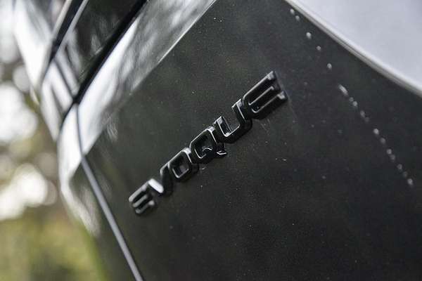 2025 Land Rover Range Rover Evoque P300e Autobiography L551