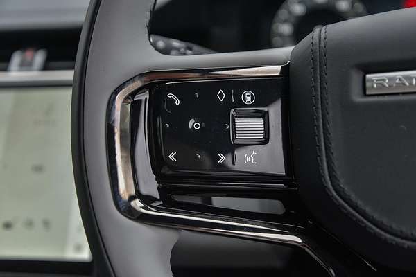 2025 Land Rover Range Rover Evoque P300e Autobiography L551