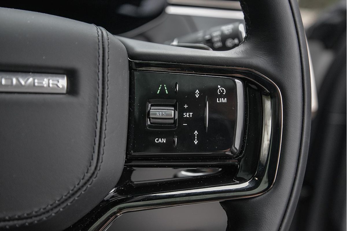 2025 Land Rover Range Rover Sport P360 Dynamic SE L461