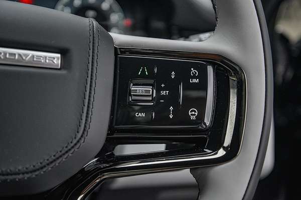 2025 Land Rover Range Rover Evoque P300e Autobiography L551