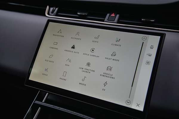 2025 Land Rover Range Rover Evoque P300e Autobiography L551