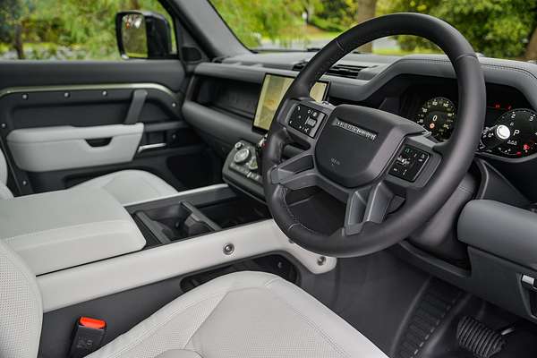 2025 Land Rover Defender 110 D350 X-Dynamic HSE L663