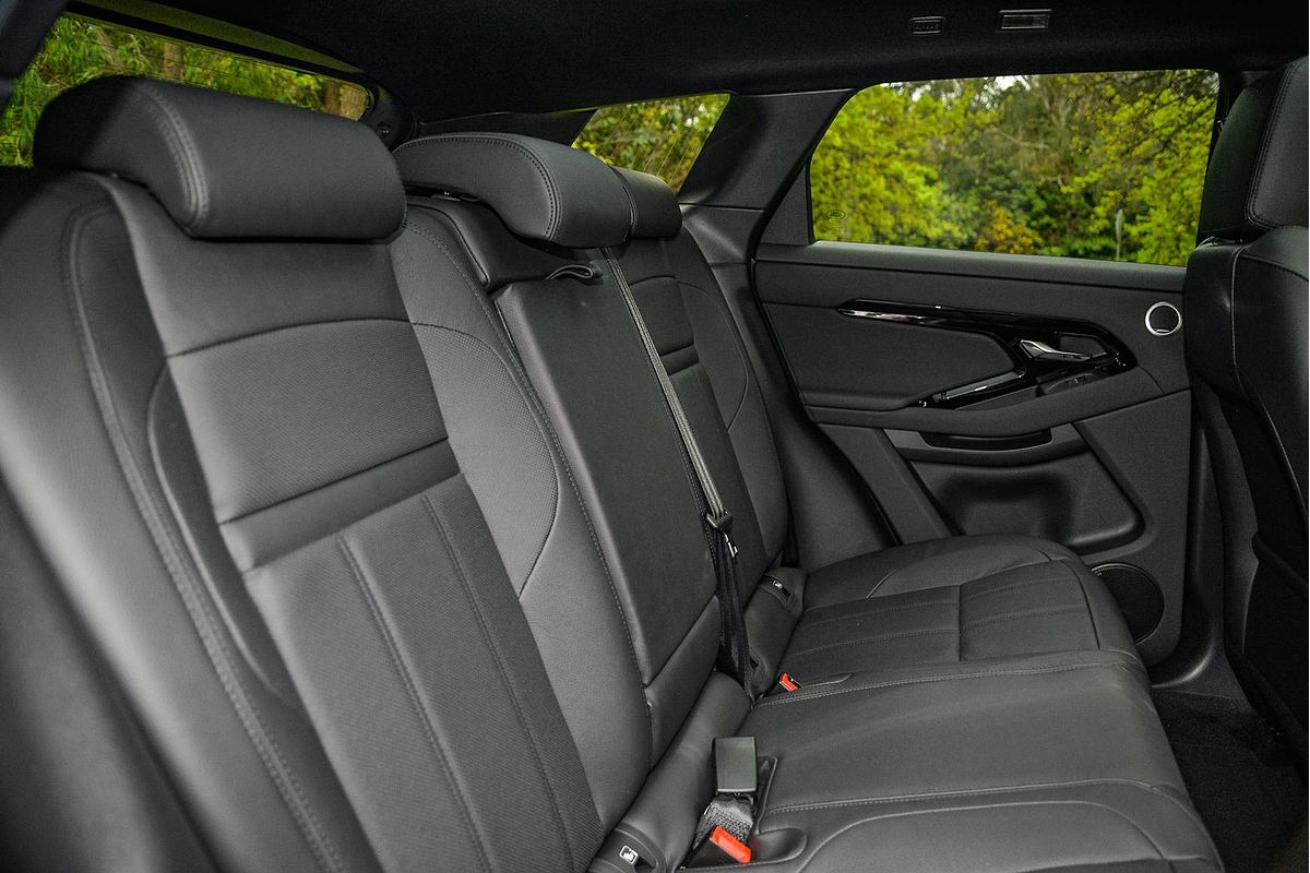 2025 Land Rover Range Rover Evoque P250 Dynamic SE L551