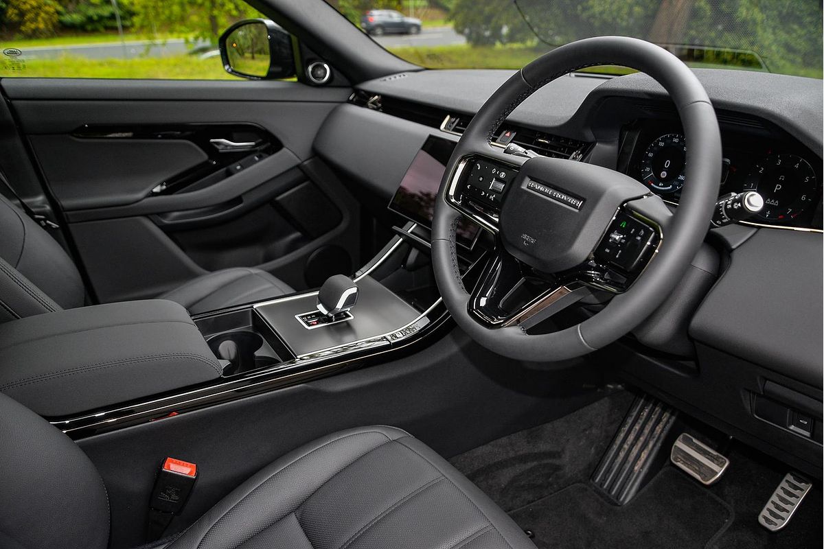 2025 Land Rover Range Rover Evoque P250 Dynamic SE L551