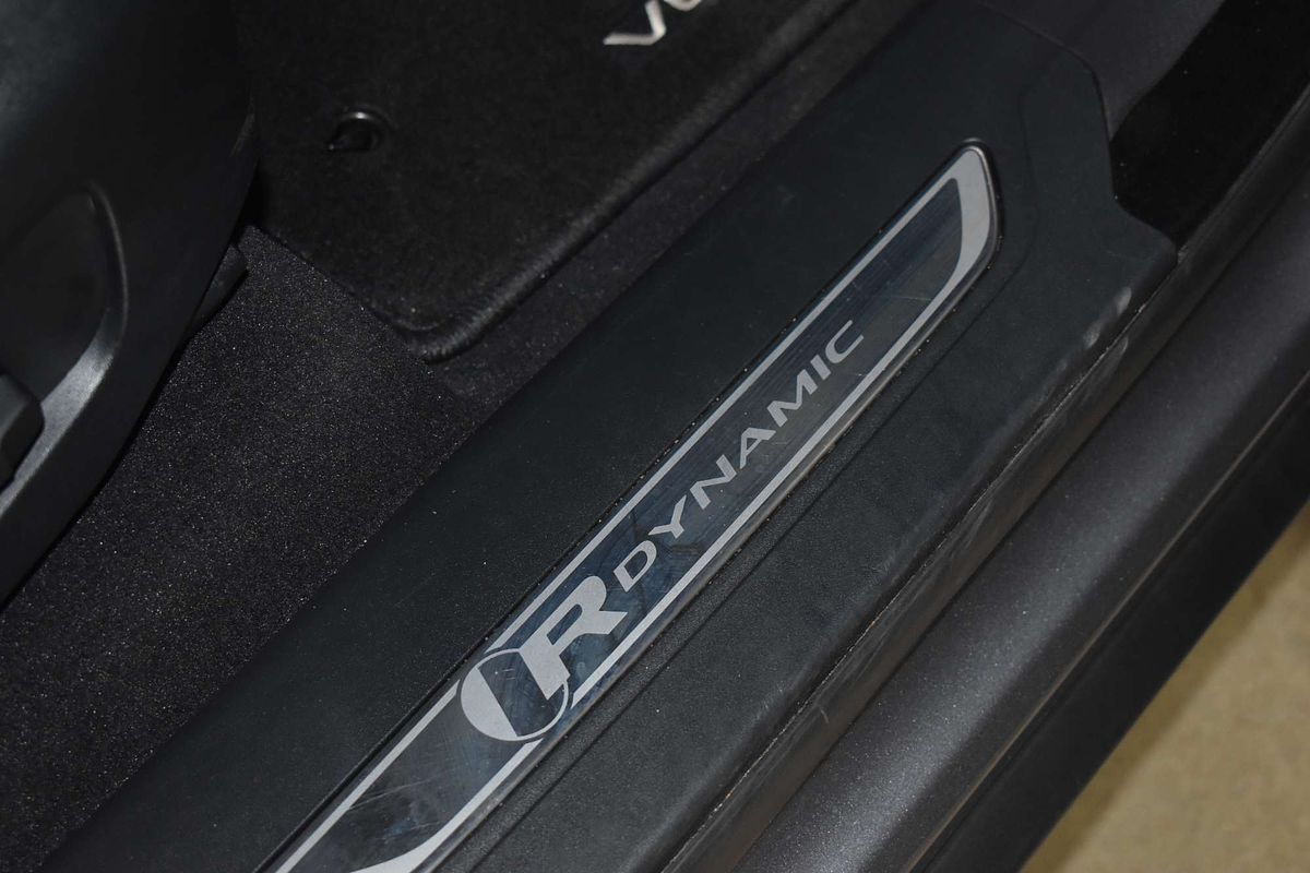 2021 Land Rover Range Rover Velar P250 R-Dynamic S L560
