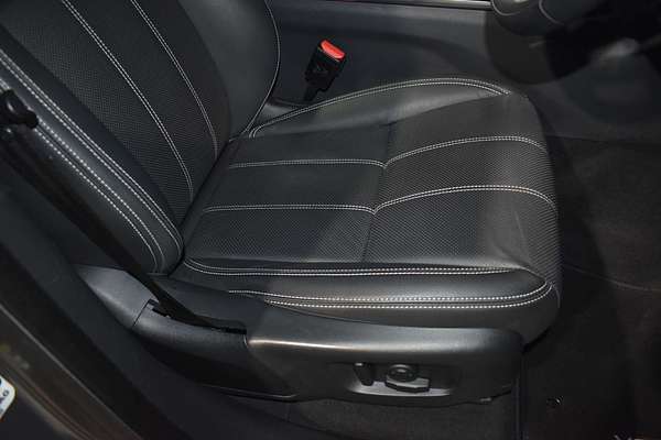 2021 Land Rover Range Rover Velar P250 R-Dynamic S L560