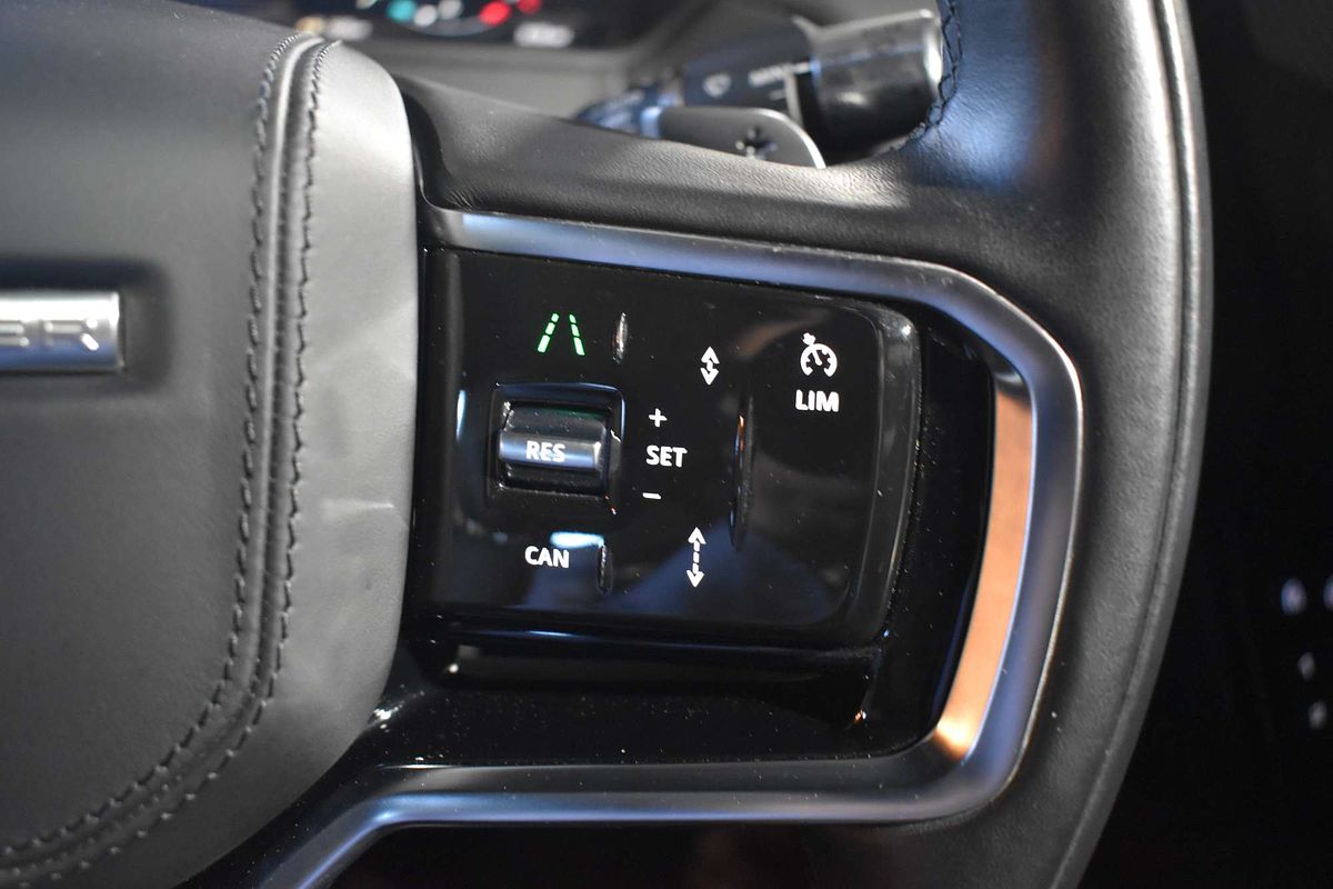 2021 Land Rover Range Rover Velar P250 R-Dynamic S L560