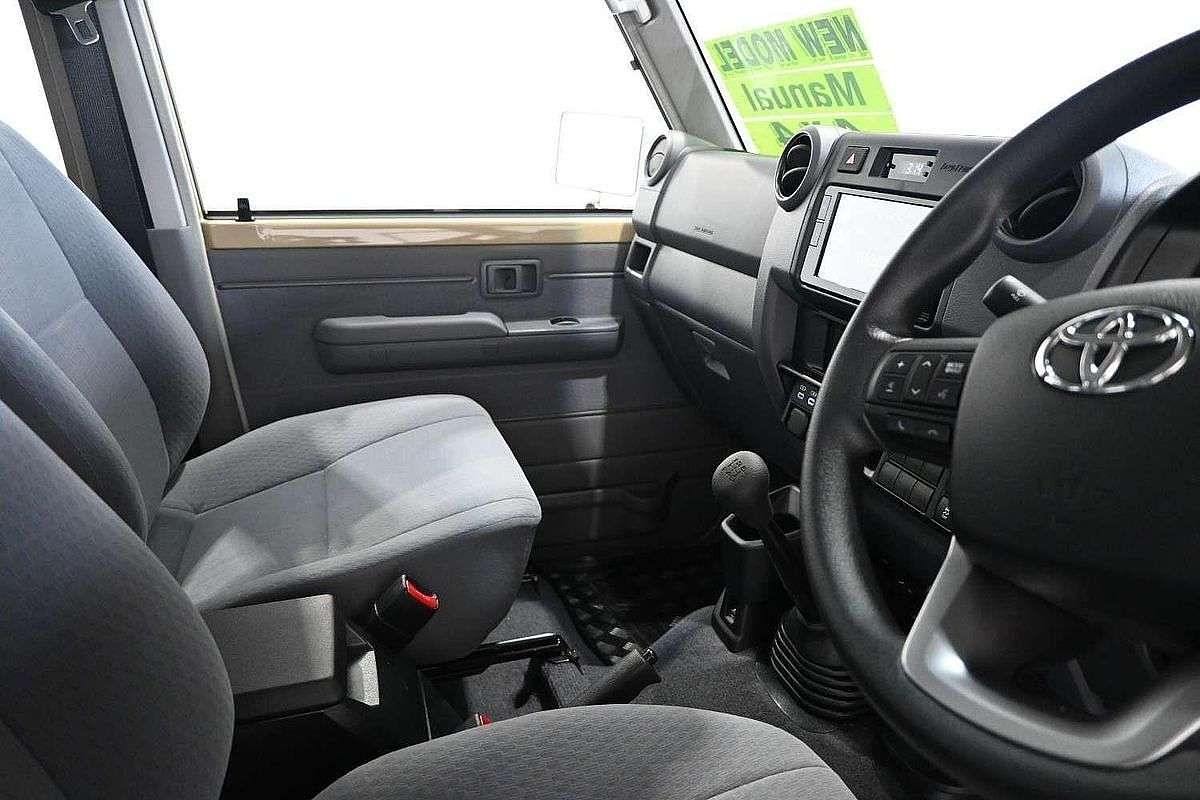 2025 Toyota Landcruiser GXL VDJL79R 4X4