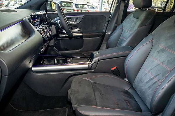 2025 Mercedes-Benz GLA-Class GLA200 H247