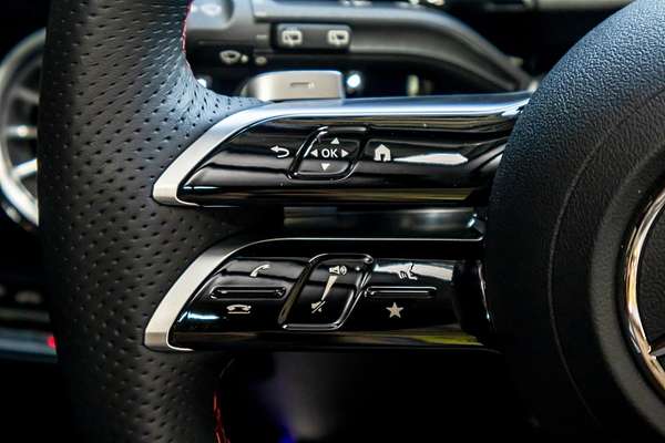 2025 Mercedes-Benz GLA-Class GLA200 H247