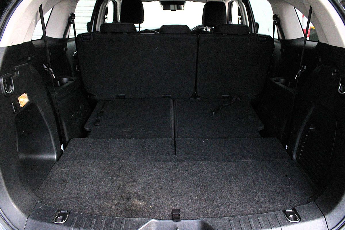 2023 Isuzu MU-X LS-U