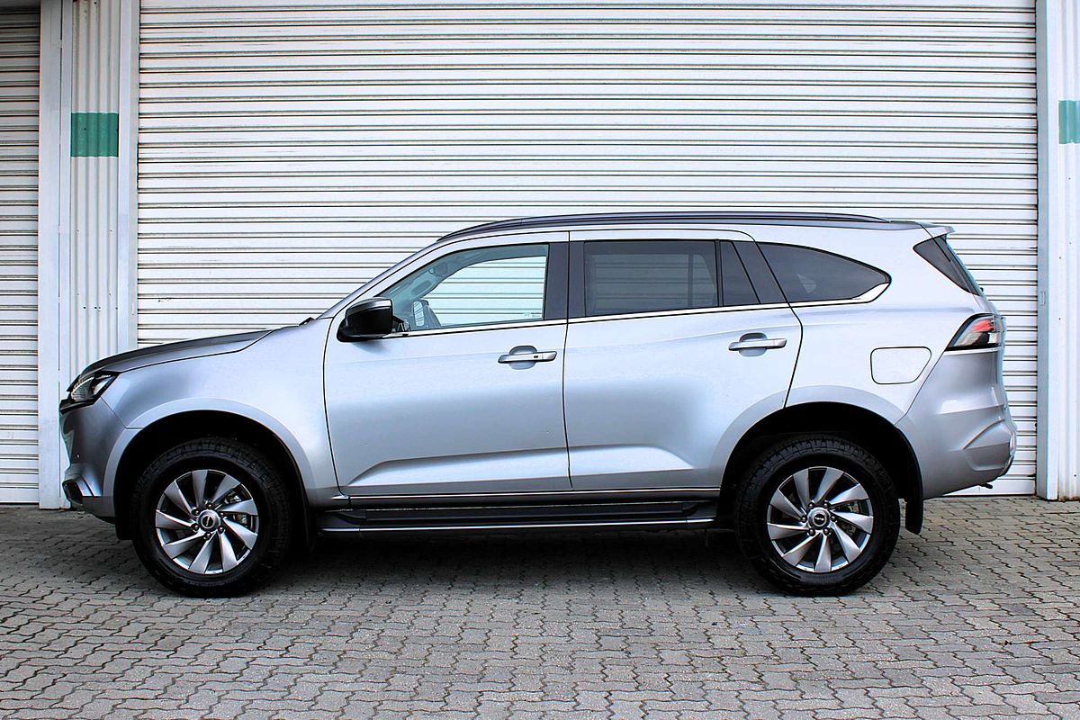 2023 Isuzu MU-X LS-U