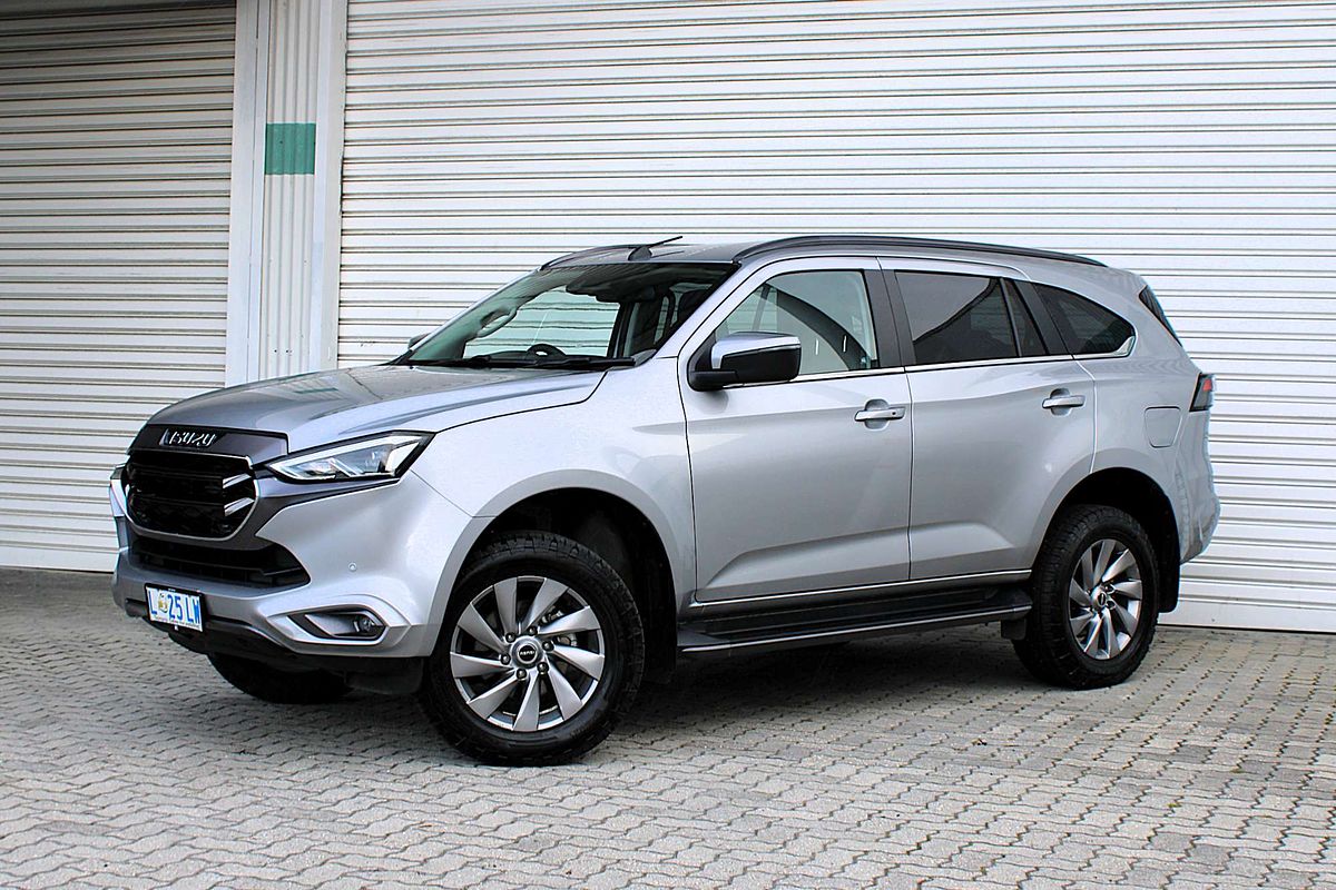 2023 Isuzu MU-X LS-U