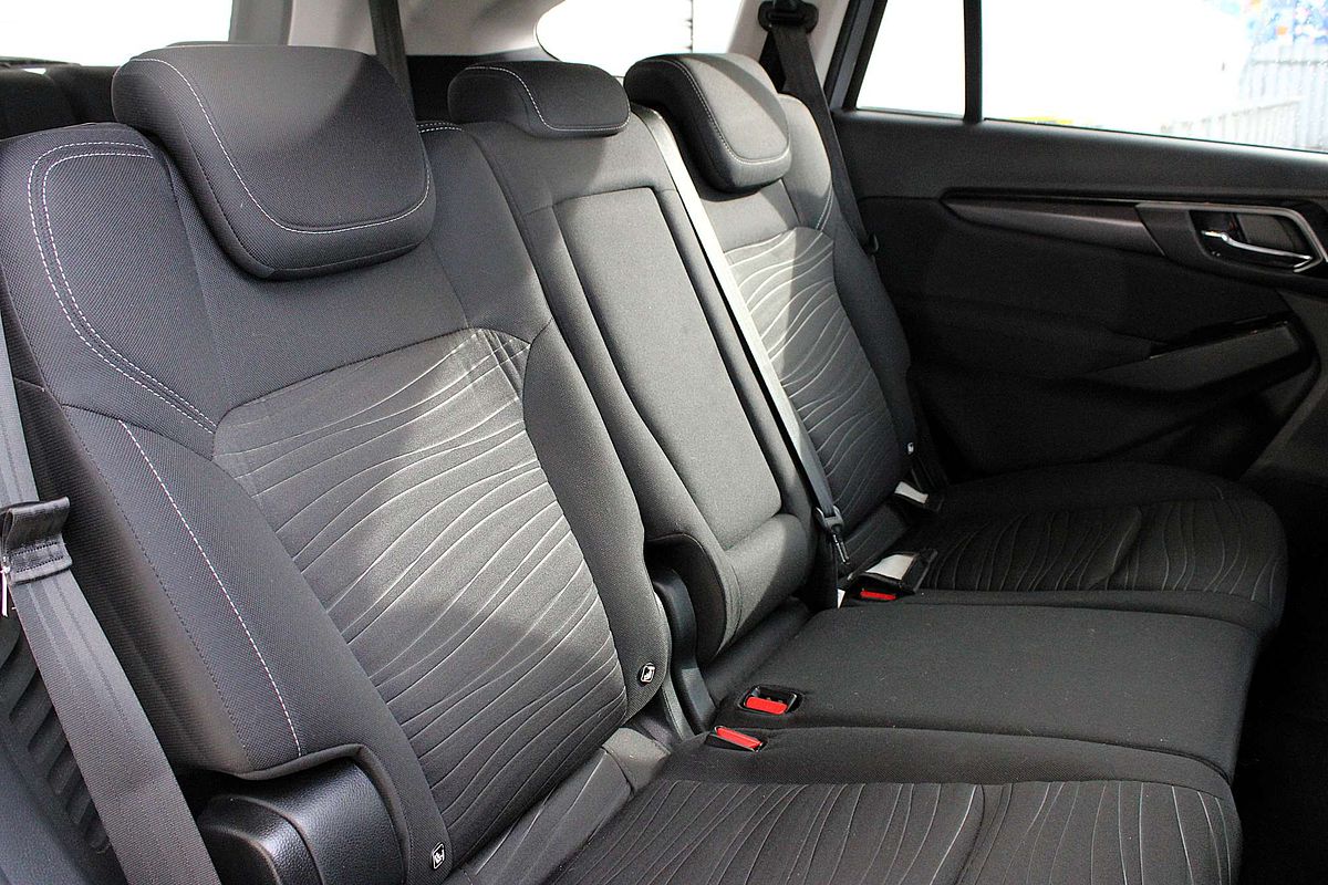 2023 Isuzu MU-X LS-U