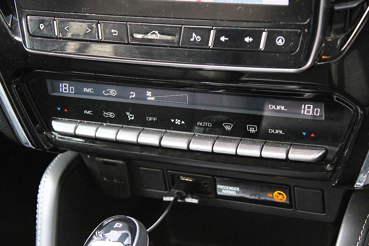 2023 Isuzu MU-X LS-U