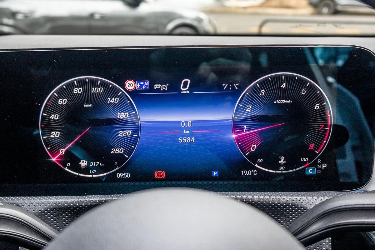 2024 Mercedes-Benz A-Class A200 V177