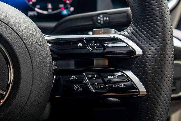 2024 Mercedes-Benz A-Class A200 V177