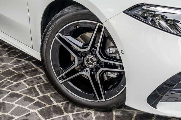 2024 Mercedes-Benz A-Class A200 V177