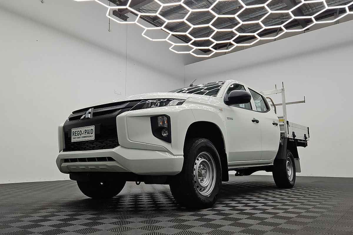 2022 Mitsubishi Triton GLX MR 4X4