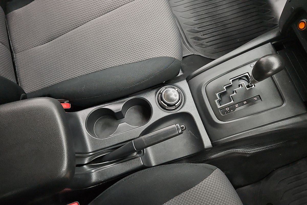 2022 Mitsubishi Triton GLX MR 4X4