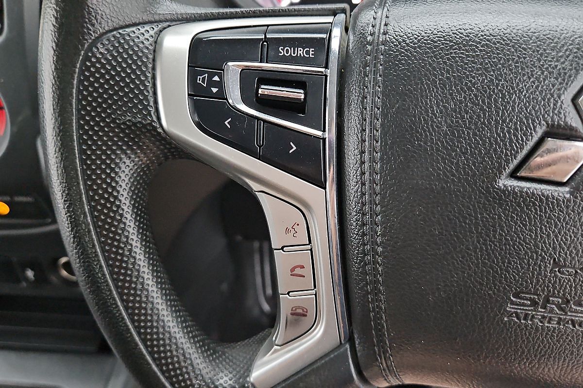 2022 Mitsubishi Triton GLX MR 4X4