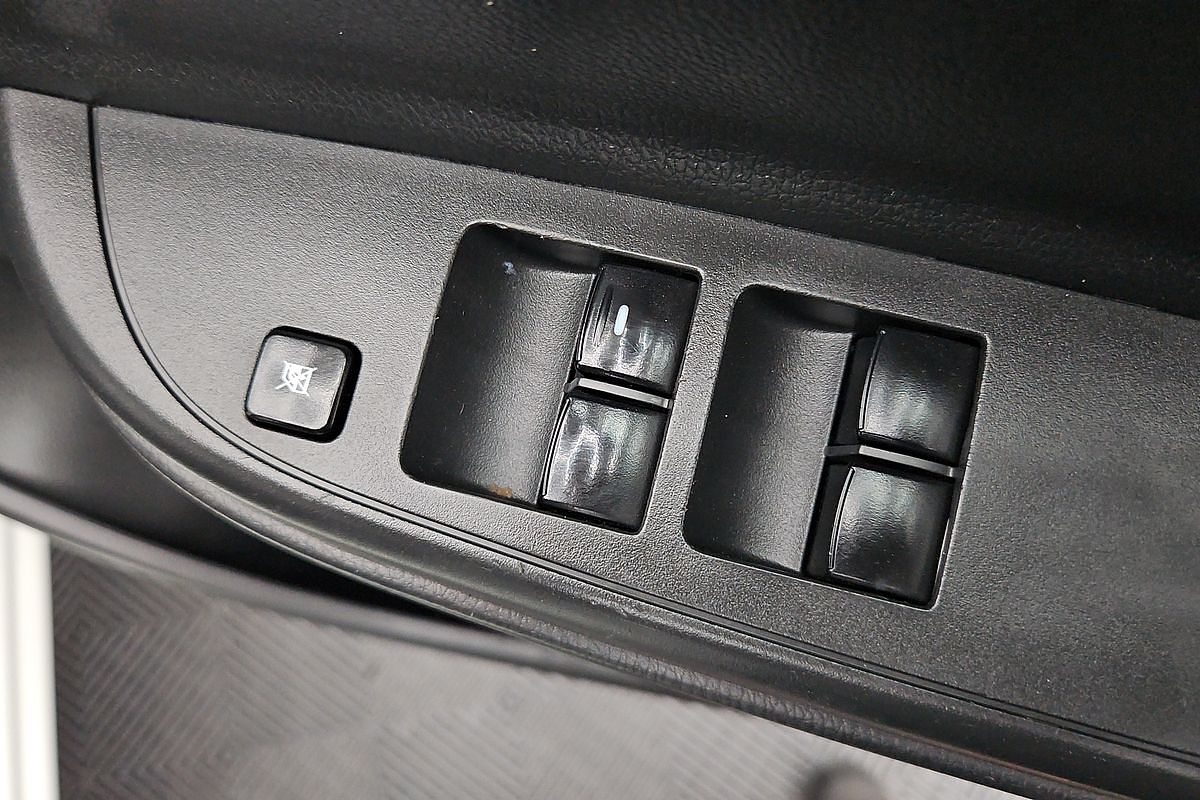 2022 Mitsubishi Triton GLX MR 4X4