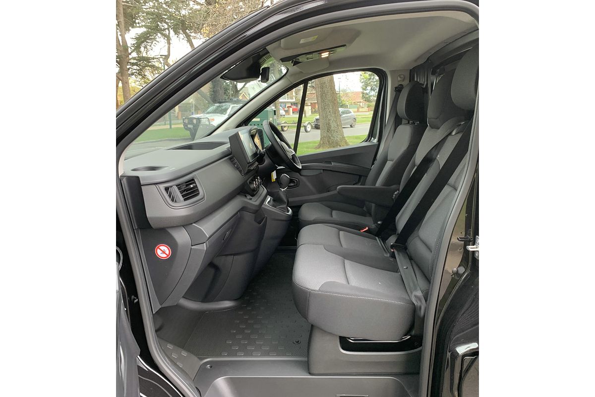2025 Renault Trafic Pro X82 LWB Low Roof