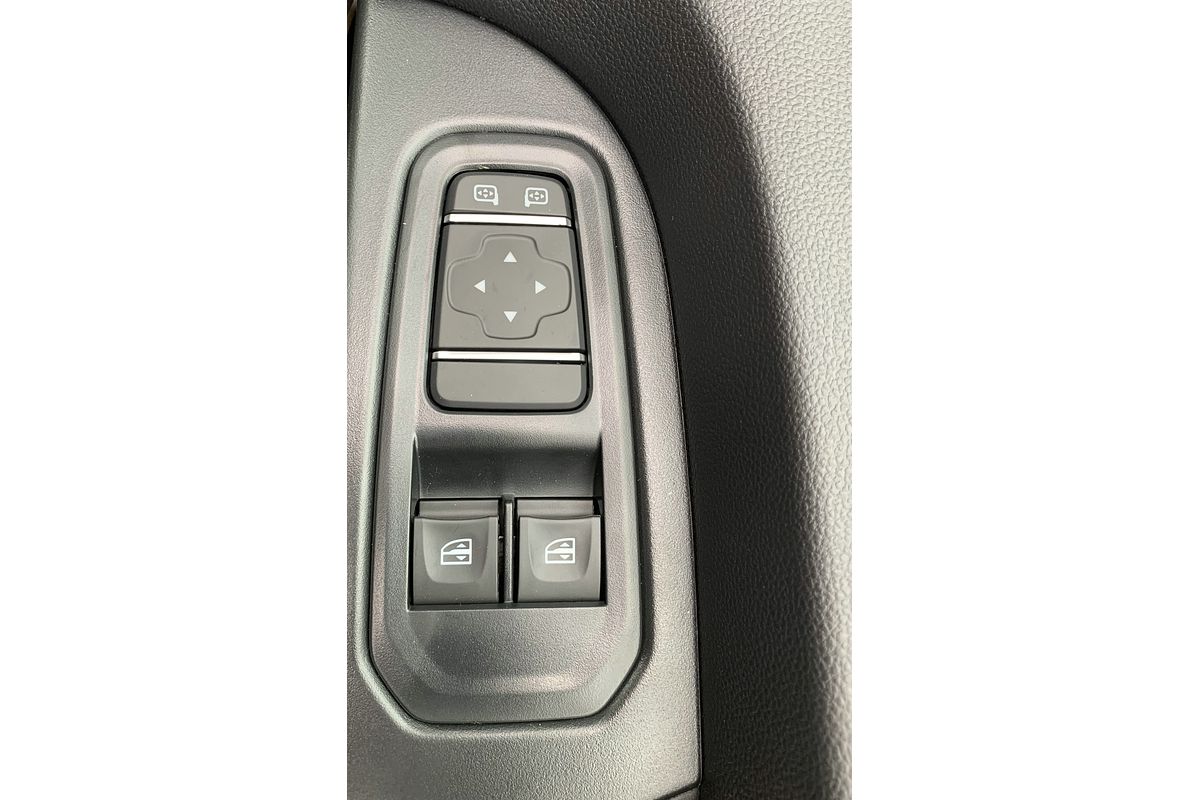 2025 Renault Trafic Pro X82 LWB Low Roof