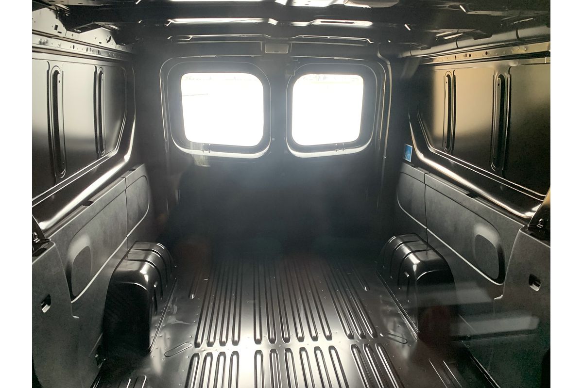 2025 Renault Trafic Pro X82 LWB Low Roof