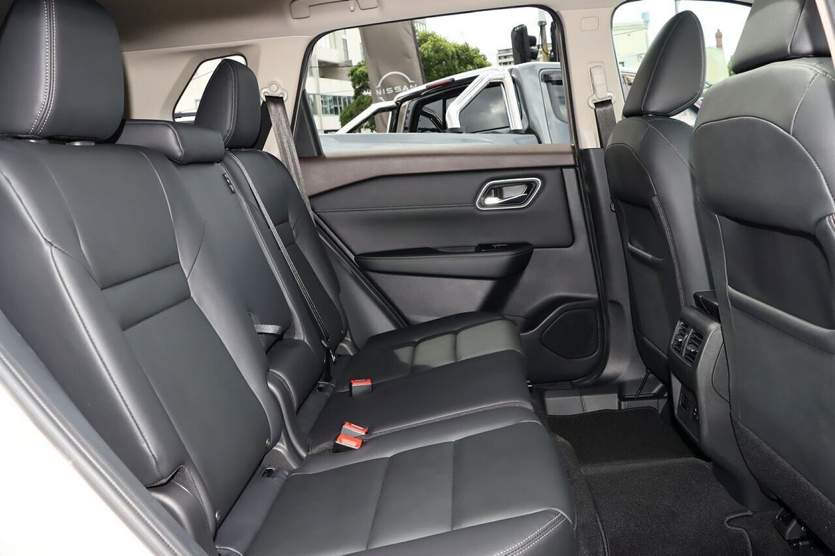 2025 Nissan X-TRAIL Ti e-POWER T33
