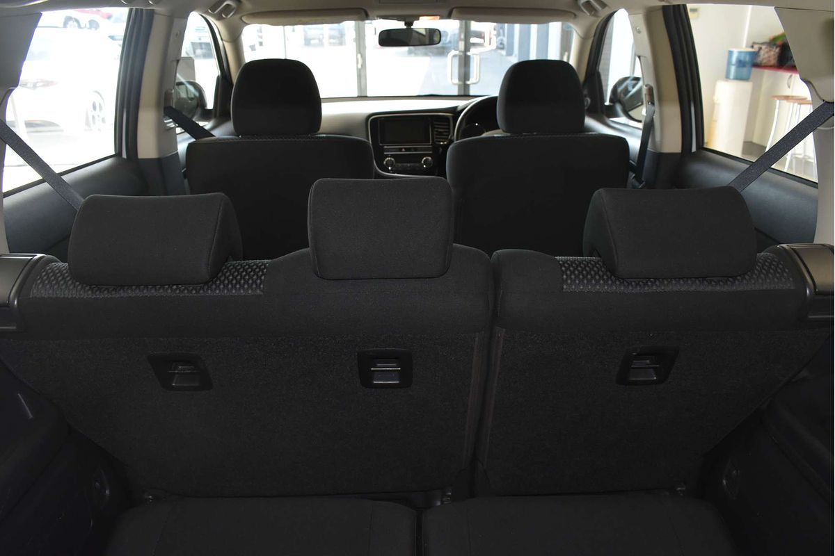 2019 Mitsubishi Outlander ES ZL