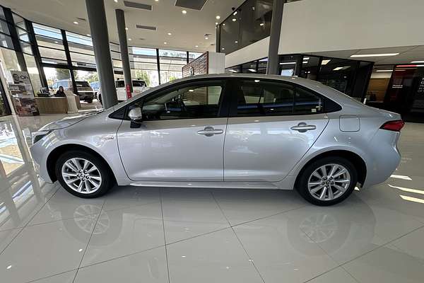 2022 Toyota Corolla Ascent Sport Hybrid ZWE219R