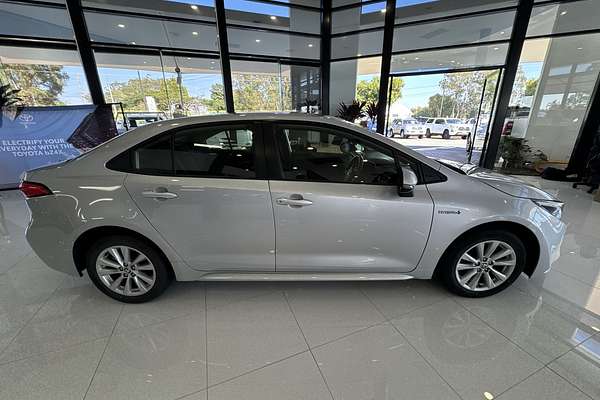 2022 Toyota Corolla Ascent Sport Hybrid ZWE219R