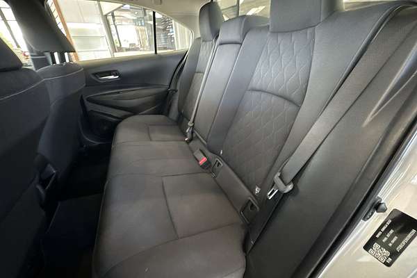 2022 Toyota Corolla Ascent Sport Hybrid ZWE219R