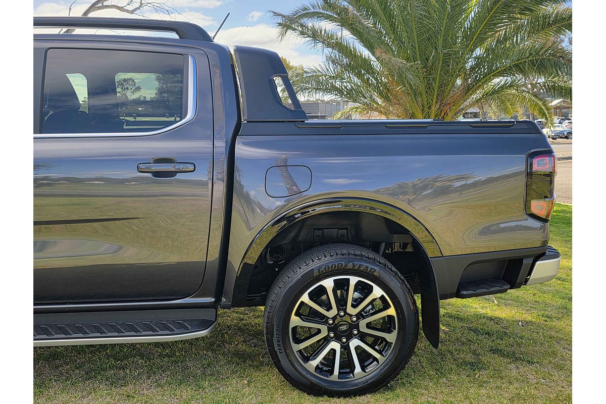 2025 Ford Ranger Platinum 4X4 3.0L
