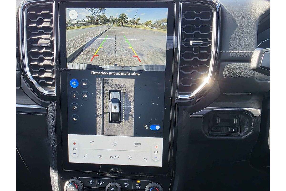 2025 Ford Ranger Platinum 4X4 3.0L