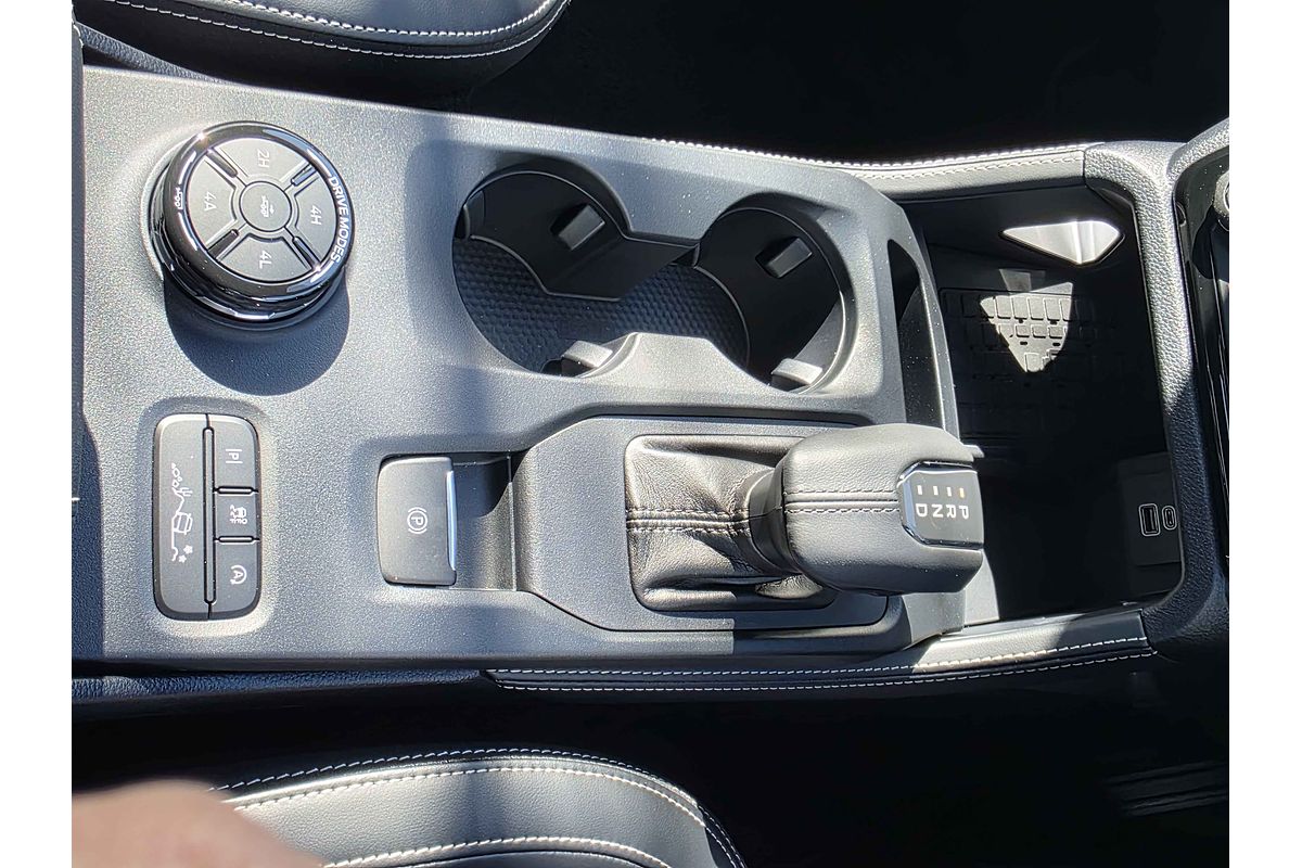 2025 Ford Ranger Platinum 4X4 3.0L