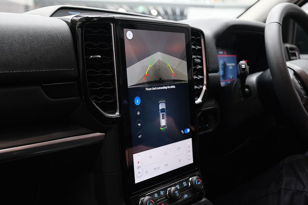 2025 Ford Everest Trend 2.0L