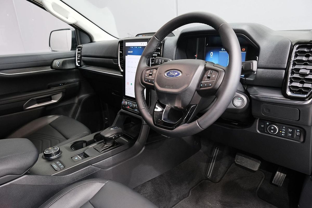 2025 Ford Everest Trend 2.0L