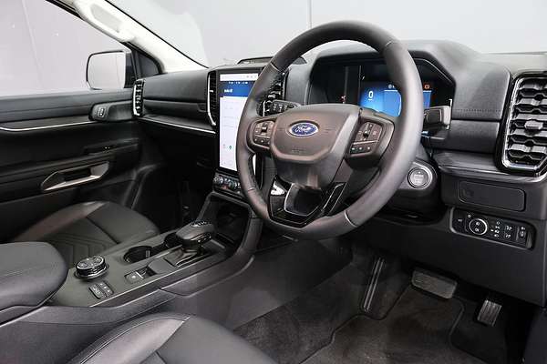 2025 Ford Everest Trend 2.0L