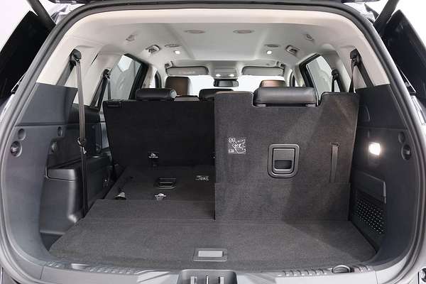2025 Ford Everest Trend 2.0L