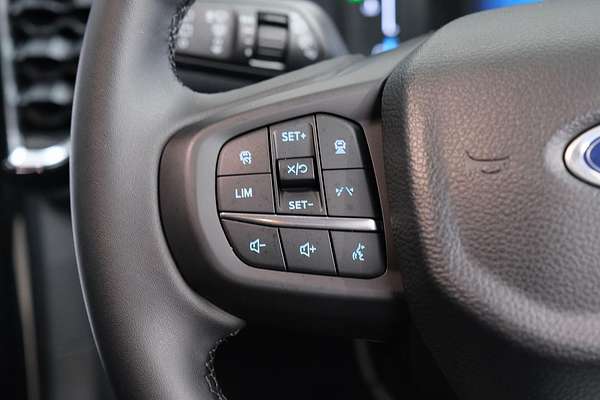 2025 Ford Everest Trend 2.0L