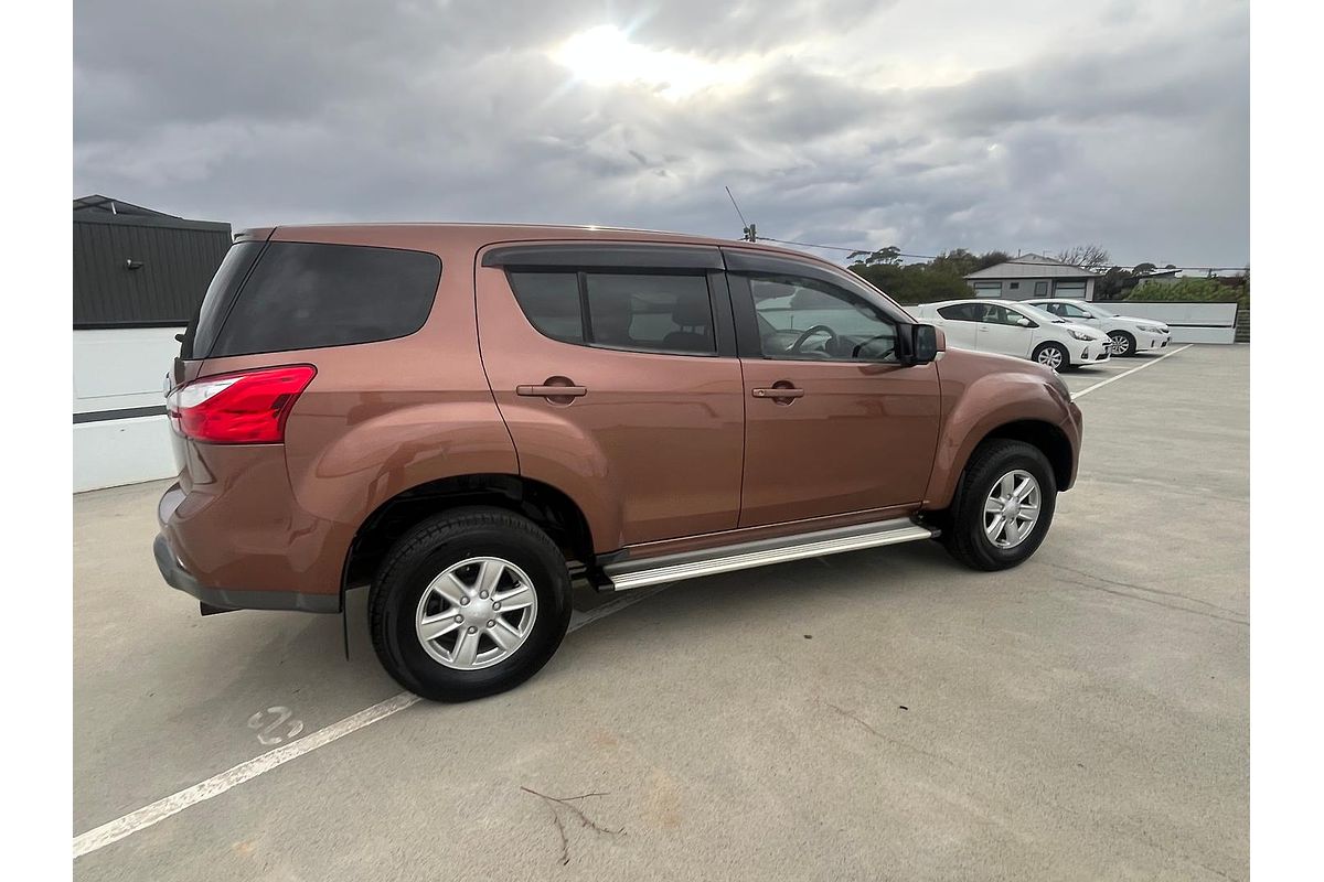 2015 Isuzu MU-X LS-M