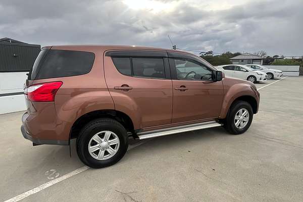 2015 Isuzu MU-X LS-M