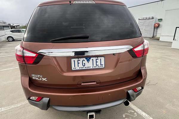 2015 Isuzu MU-X LS-M