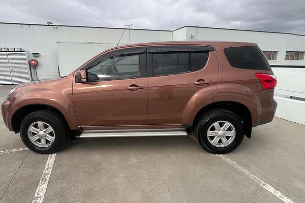 2015 Isuzu MU-X LS-M