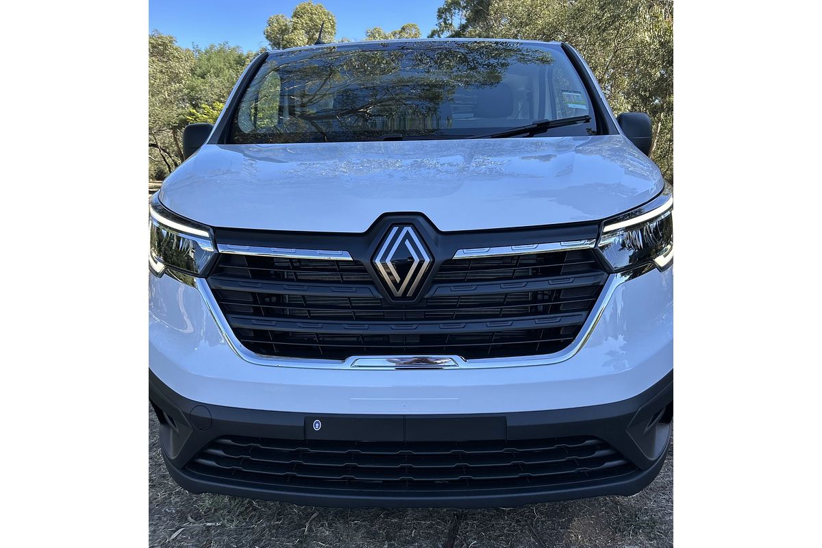 2025 Renault Trafic Pro X82 SWB Low Roof