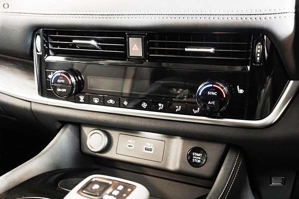 2025 Nissan X-TRAIL N-TREK T33